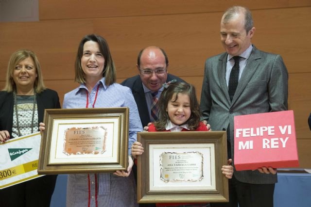 Pedro Antonio Sánchez: Los alumnos murcianos se educan en unos valores positivos que contribuyen a un futuro mejor - 2, Foto 2