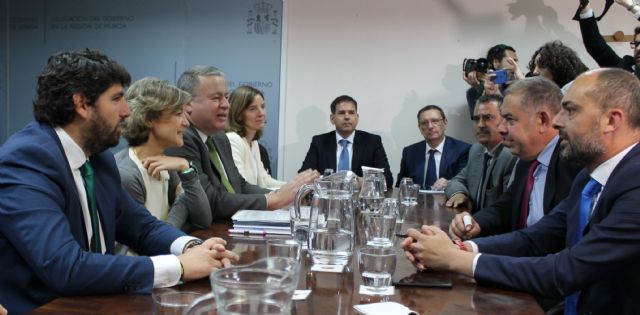 Coste del agua y futuro de la PAC, cuestiones planteadas por los agricultores y regantes murcianos a la ministra de Agricultura - 1, Foto 1