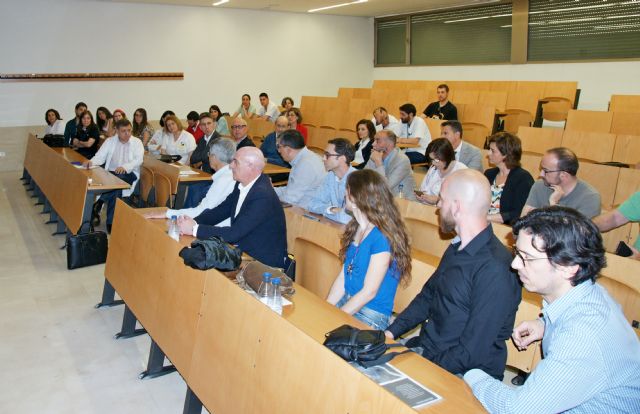 La Comunidad presenta las nuevas aplicaciones de la seda en terapia celular y nanomedicina - 1, Foto 1