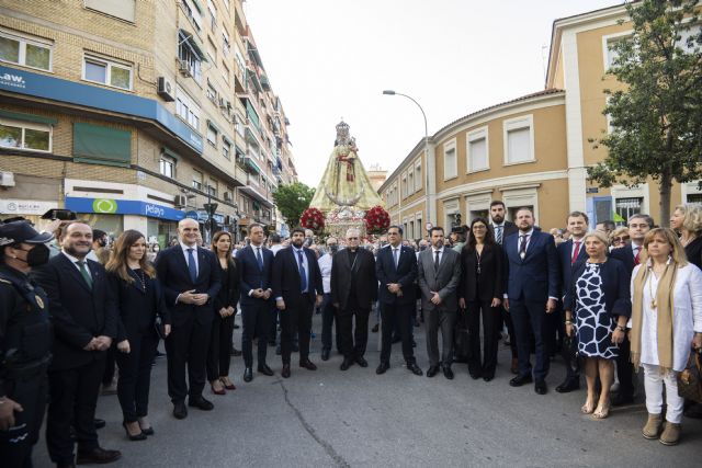 López Miras acompaña a la Virgen de la Fuensanta en el emocionante regreso a su santuario más de dos años después - 2, Foto 2