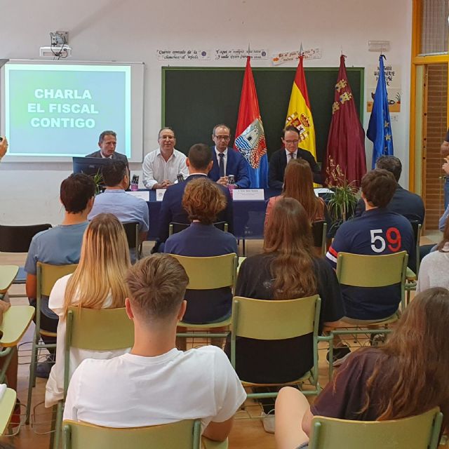 Más de 5.000 alumnos y profesores participan en las charlas 'El fiscal contigo' este curso - 1, Foto 1