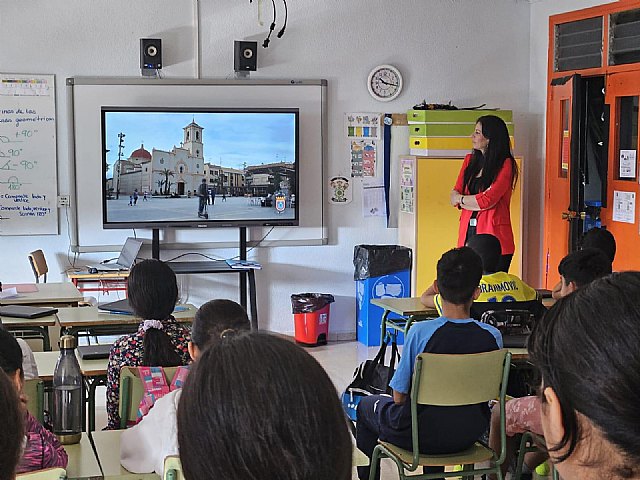 La ordenanza de movilidad personal llega a todos los centros educativos del municipio - 1, Foto 1