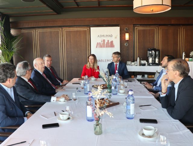 Luis Alberto se reúne con empresarios murcianos afincados en Madrid - 1, Foto 1