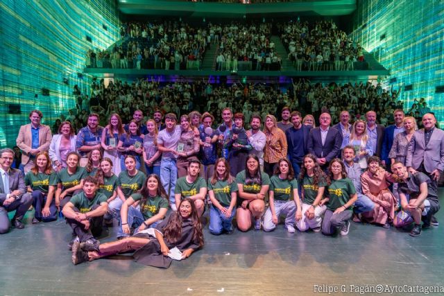 Poetry Slam Cartagena gana el Premio Mandarache a mejor labor de Fomento de la Lectura - 1, Foto 1