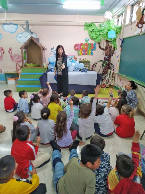 La lluvia no impidió que los niños de Puertollano disfrutasen del Circo Asteroidal de la BAM gracias a la profesionalidad de 'Lo Que te da la Gana' - 2, Foto 2