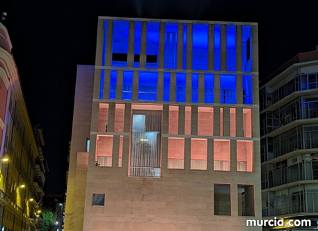 Los edificios públicos de Murcia se tiñen hoy de azul por el 89 aniversario de Alcohólicos Anónimos - 1, Foto 1