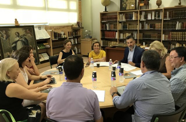 Martínez-Cachá se reúne con los directores de las Escuelas Oficiales de Idiomas para avanzar en el nuevo plan de estudios - 1, Foto 1