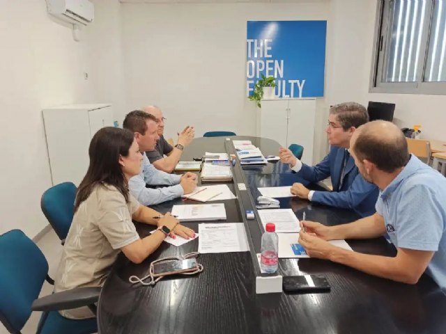 El alcalde de Mula se reúne con profesionales de The Open Faculty para fortalecer el turismo - 1, Foto 1