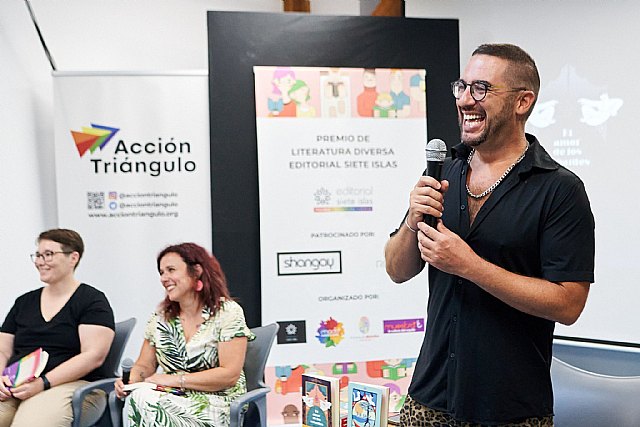 La alhameña Lorena Escobar gana el Premio de Literatura Diversa 2024 con El amor de los cobardes - 5, Foto 5