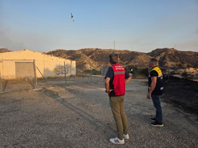 El incendio declarado esta tarde en Lorca queda estabilizado tras afectar a trece hectáreas de terreno El incendio declarado esta tarde en Lorca queda estabilizado tras afectar a trece hectáreas de terreno