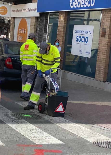 Los trabajos de desratización de desinfección contra cucarachas continúan esta semana en el casco urbano y pedanías - 1, Foto 1