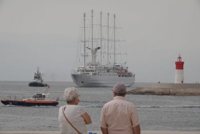 El crucero premium Wind Surf recala en el Puerto de Cartagena - 2, Foto 2