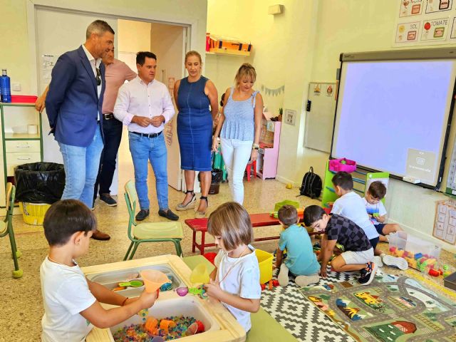 Más de 2.200 alumnos y alumnas inician el curso escolar en los centros del casco urbano y las pedanías de Caravaca - 1, Foto 1