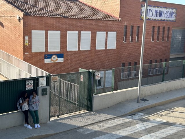 Un total de 2.622 estudiantes comienzan el curso escolar 2024/2025 en las enseñanzas de la ESO, Bachillerato y Formación Profesional en Totana - 2, Foto 2