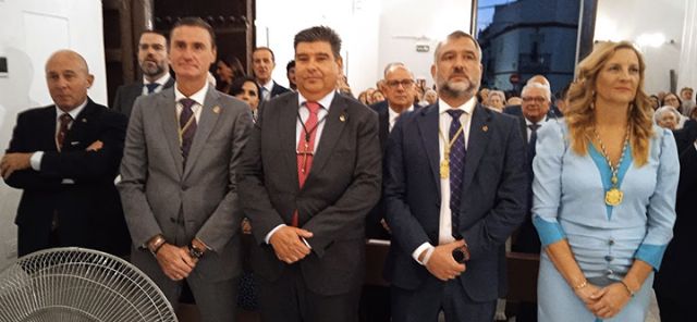 Religión . Sevilla . Monseñor José Ángel Saiz Meneses al inicio de la misa bendijo las obras de la restauración de la  Real Ermita de San Gregorio y las capillas laterales de las hermandades de la Soledad y de la Vera-Cruz - 5, Foto 5