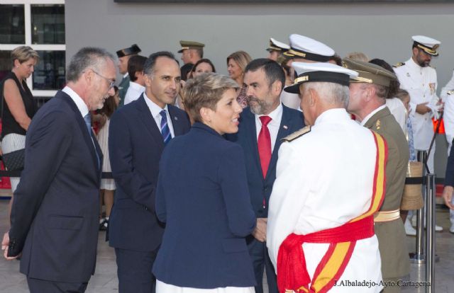 El Arriado de bandera destaco entre los actos celebrados con motivo del Día de la Fiesta Nacional - 5, Foto 5