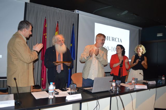 El Colegio de Arquitectos entrega el premio Emilio Pérez Piñero a Ricardo Aroca Hernández-Ros - 3, Foto 3