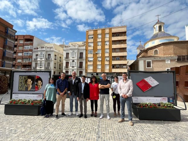 La Plaza de Europa se llena del mejor diseño editorial con motivo de ExLibris - 3, Foto 3