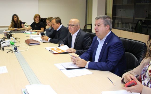 Padín celebra la feliz coincidencia del proyecto de Casco Antiguo y Ciudadanos para unificar FEVE y la estación de tren - 2, Foto 2