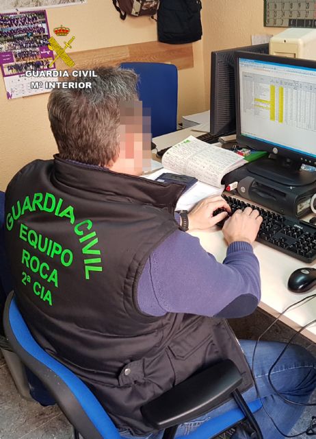 La Guardia Civil detiene a dos personas dedicadas a cometer estafas en el sector agrícola - 2, Foto 2