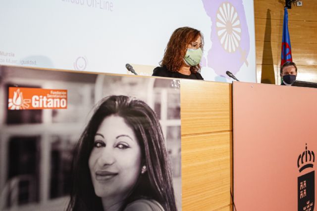 La Consejería de Mujer aborda en un seminario la violencia de género en mujeres gitanas - 1, Foto 1