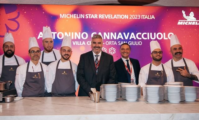 Noche de estrellas para Neolith, partner oficial de la Gala de la Guía Michelin de Italia 2023 - 1, Foto 1