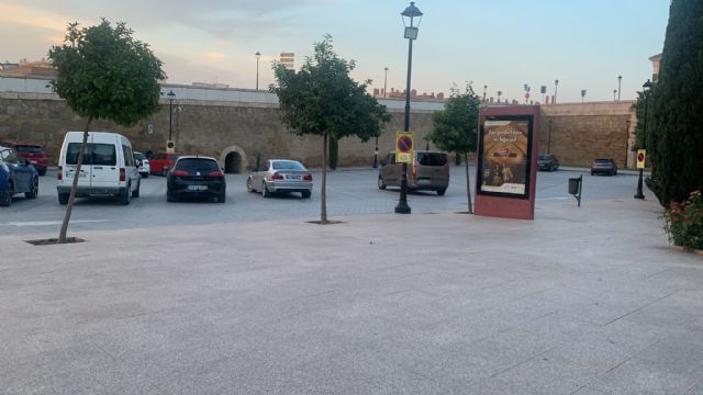 El PP de Fulgencio Gil vuelve a olvidarse de nuestro casco histórico y paraliza la restauración y puesta en valor de la muralla medieval - 2, Foto 2