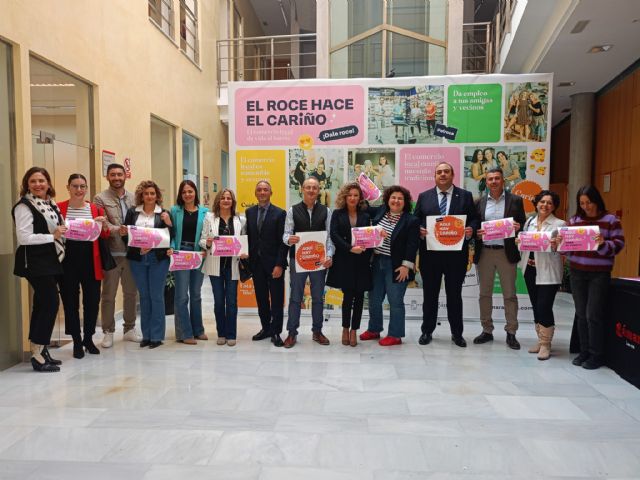 Puerto Lumbreras vuelve a unirse a la campaña El roce hace el cariño de la Cámara de Comercio e Industria - 2, Foto 2