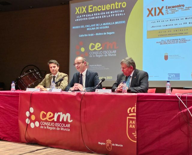 Los nuevos caminos de la FP Dual a debate en el XIX Encuentro del Consejo Escolar de la Región - 1, Foto 1