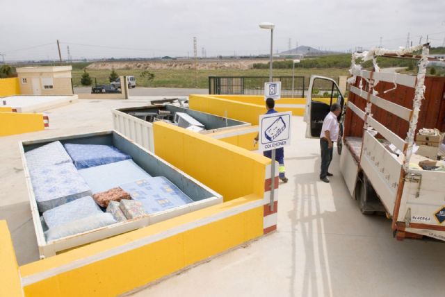 El Ayuntamiento invierte más de un millón de euros para abrir dos ecoparques en Los Camachos y La Palma - 1, Foto 1