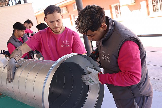 La Comunidad convoca ayudas de siete millones de euros para que ayuntamientos formen y empleen a jóvenes desempleados - 1, Foto 1