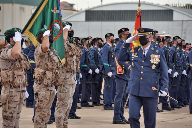 Acto militar conmemorativo de la festividad de Ntra. Sra. de Loreto, patrona del Ejército del Aire 2021 - 1, Foto 1