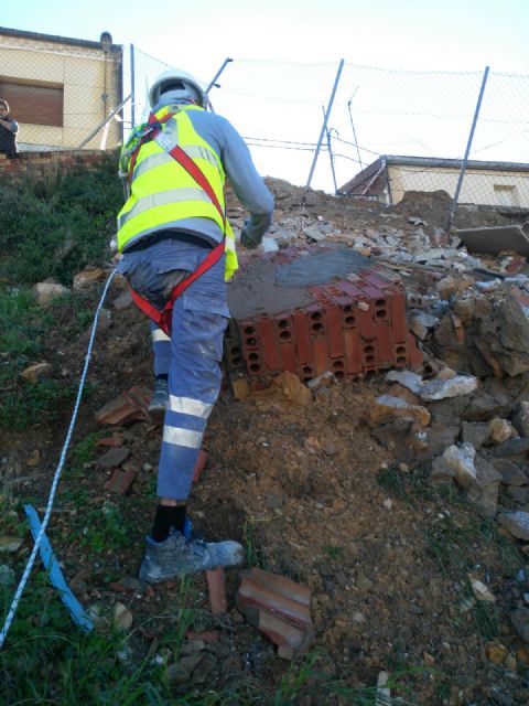 La Concejalía de Fomento finaliza  en un mes las obras de la calle Galilea en Algezares y cumple su compromiso con los vecinos de la zona - 3, Foto 3