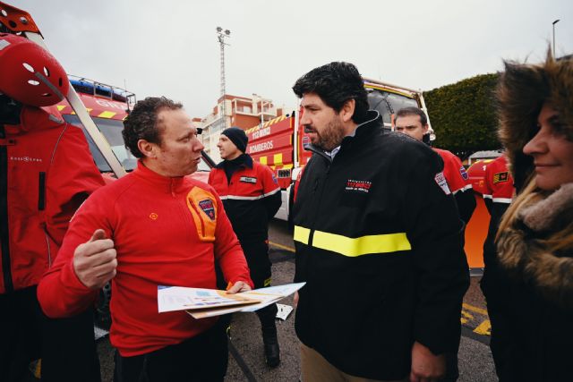 López Miras valora el compromiso y trabajo de los profesionales del servicio de emergencias 112 por estar siempre que se les necesita - 1, Foto 1