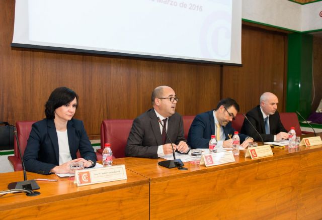 La Jornada de Contratación acerca a los empresarios a la administración pública - 5, Foto 5