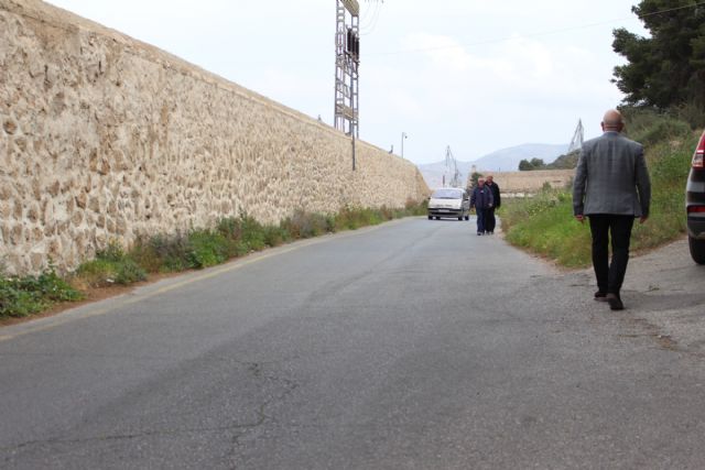 Cs acusa a la Autoridad Portuaria y a Defensa de incumplir sus promesas para crear un carril bici hacia el Faro de Navidad - 1, Foto 1