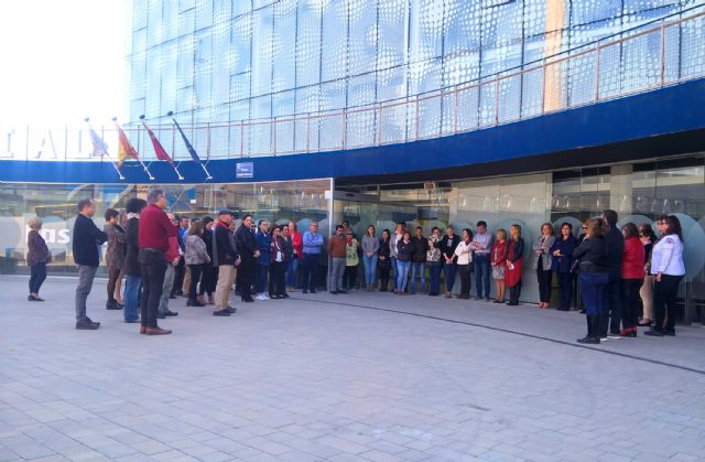 Las Torres de Cotillas muestra su apoyo, respeto y solidaridad a las víctimas del terrorismo - 1, Foto 1