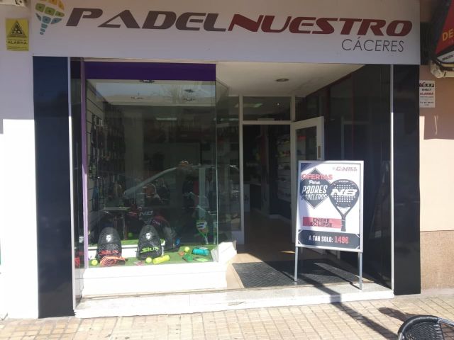 Padel Nuestro inaugura la primera franquicia del Grupo en Cáceres - 1, Foto 1