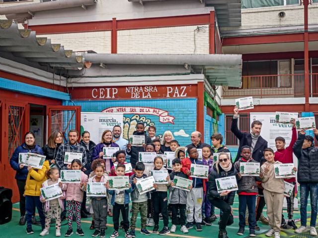 El proyecto ´Murcia En Verde´ entrega los nuevos diplomas de la campaña de sensibilización medioambiental - 1, Foto 1