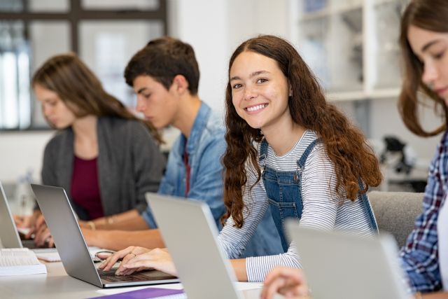 Andalucía, pionera en integrar la IA en la gestión pública educativa de la mano de Ayesa - 1, Foto 1