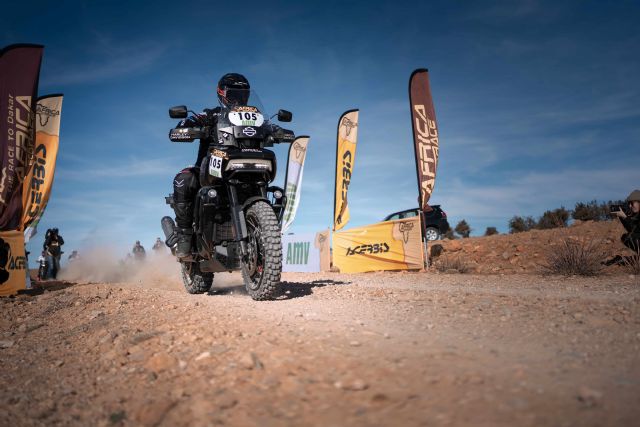 Harley-Davidson lanza una serie web sobre la África eco race - 2, Foto 2