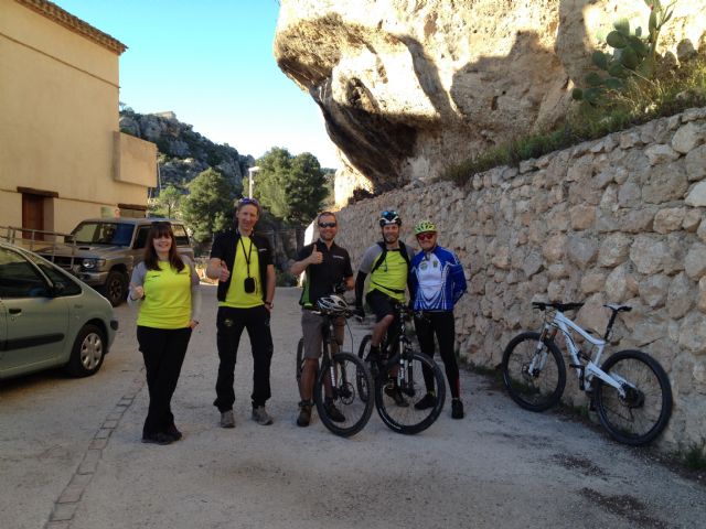 Operadores de turismo de naturaleza de Reino Unido y Noruega visitan Sierra Espuña, Foto 6