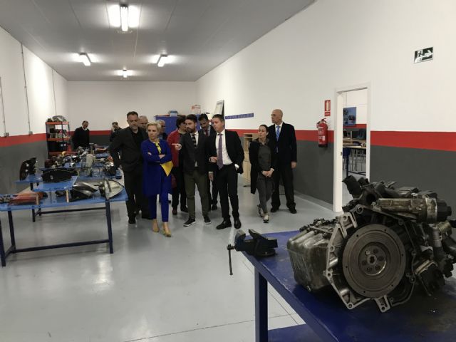 Martínez-Cachá inaugura las nuevas instalaciones del centro de Formación Profesional Cabezo FP - 1, Foto 1