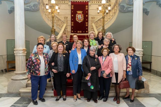 Las Nazarenas Mayores de la Semana Santa de Cartagena se reencuentran en el Palacio Consistorial - 1, Foto 1