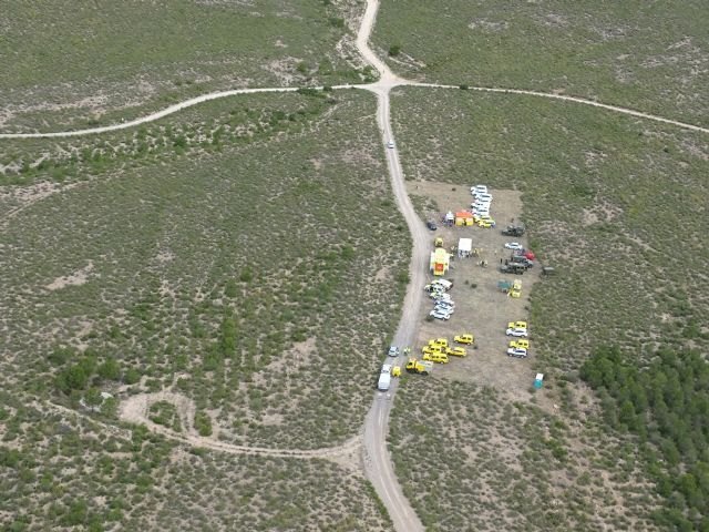 Más de 150 personas y 10 aeronaves de tres comunidades autónomas y el Estado coordinan en Cieza sus medios contra incendios forestales - 1, Foto 1