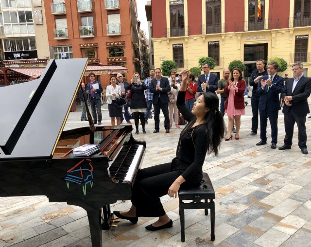 Las plazas de Murcia se llenarán de música clásica este sábado con ´Pianos en la calle´ - 1, Foto 1