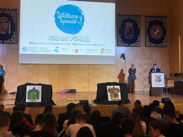 60 estudiantes de ESO y Bachillerato ponen a prueba sus conocimientos en la final del programa 'Rétame y aprendo' - 1, Foto 1