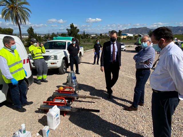 Un helicóptero con 600 litros de capacidad se suma al dispositivo para acabar con los mosquitos en el municipio de Murcia - 3, Foto 3