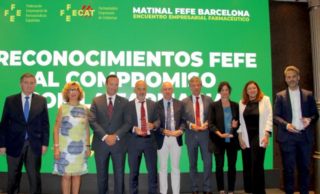 FEFE entrega los reconocimientos por el apoyo al modelo farmacéutico español, a CINFA, STADA y a Farline, Interaphotek y Acofarma - 1, Foto 1