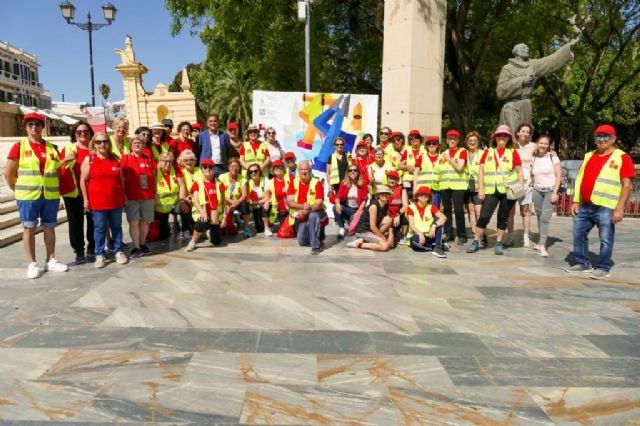 Los integrantes de 25 grupos 4/40 participan en la ruta 10.000 pasos organizada por la Semana de la Salud Mental - 1, Foto 1